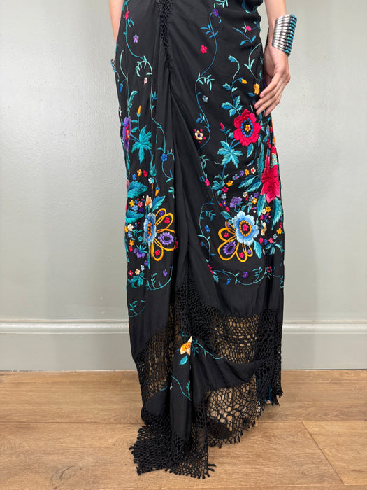 Inga, 40s embroidered floral scarf dress