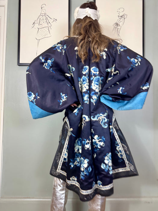 Ora, 30s Chinese floral kimono