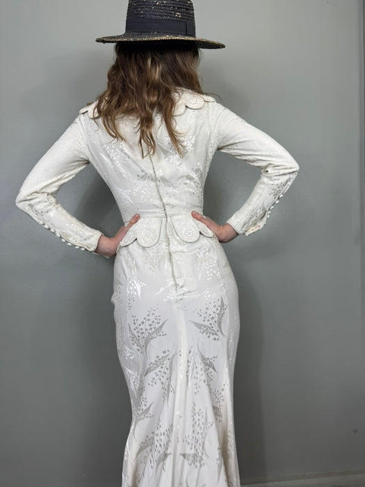 Calla. vintage white silk damask, bias cut fishtail gown