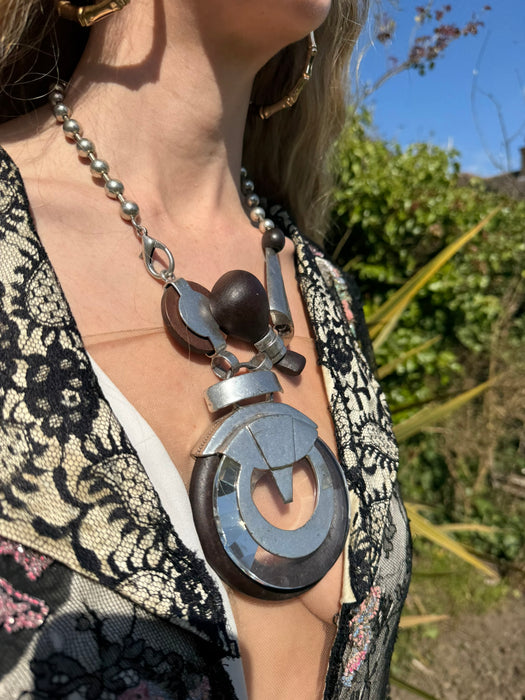 Jill, Modernist 70s metal and glass statement necklace
