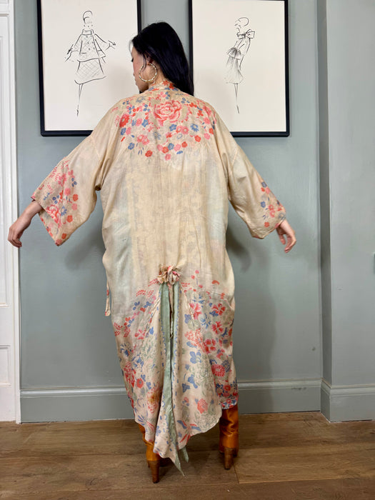 Hero, Pongee 30s silk floral wrqp over robe