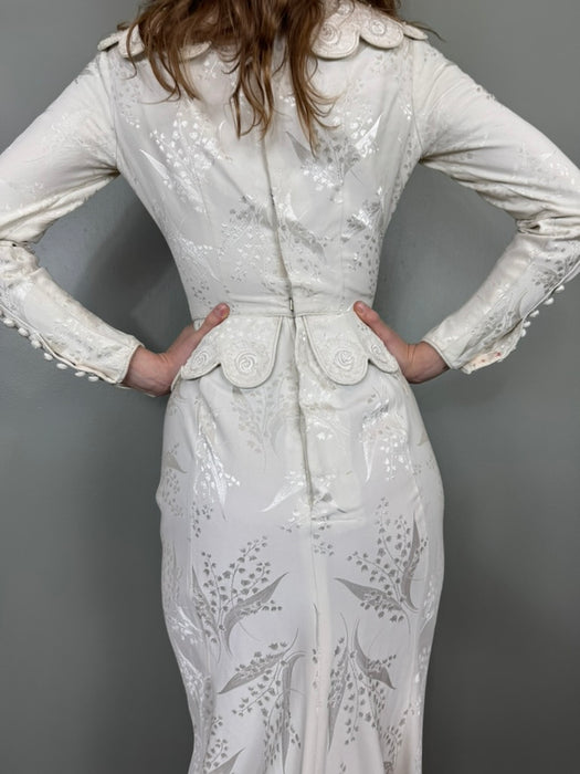 Calla. vintage white silk damask, bias cut fishtail gown