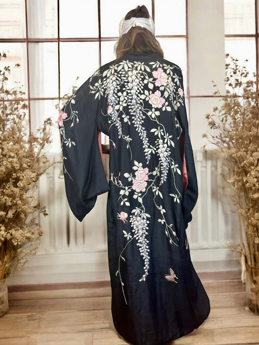 Alia, 40s Japanese embroidered silk kimono