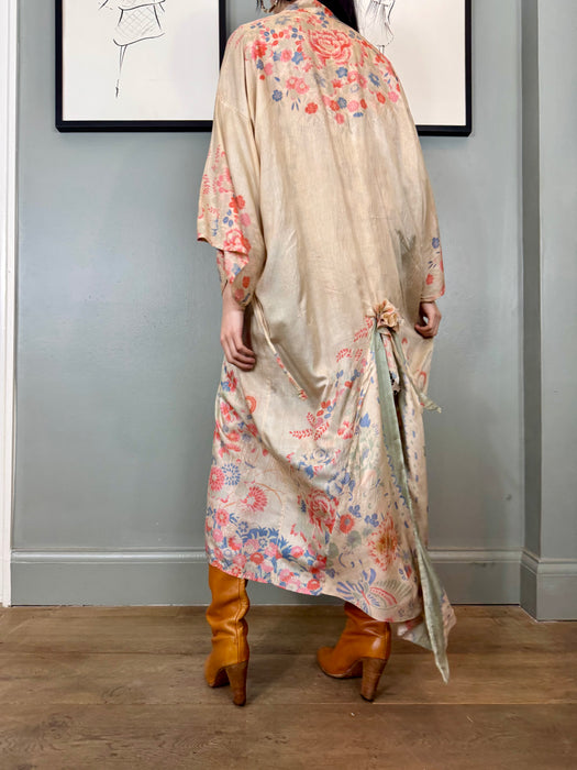 Hero, Pongee 30s silk floral wrqp over robe