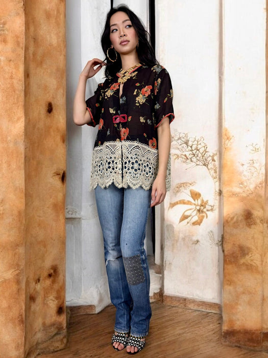 Caro, 30s floral and lace top