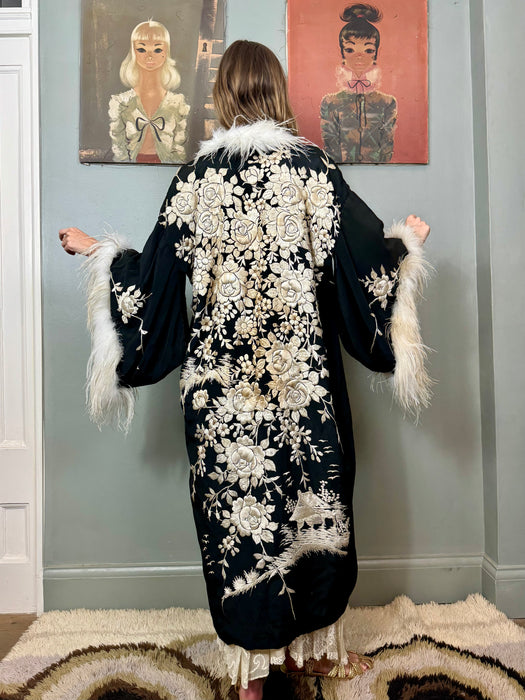 Birdie, 40s Oriental black and white embroidered, feathered kimono